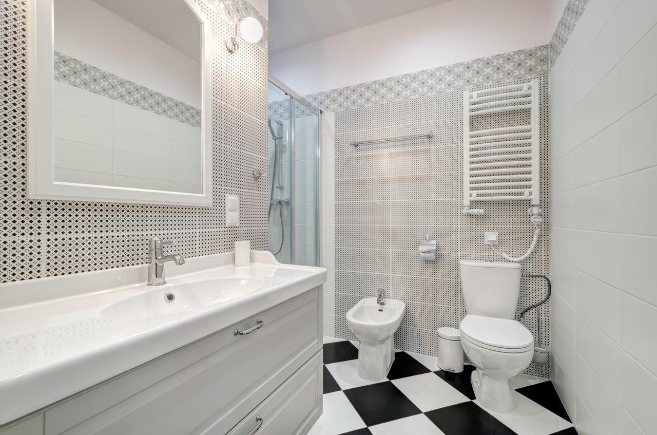 3 City Apartments - Solaro 소포트 외부 사진
