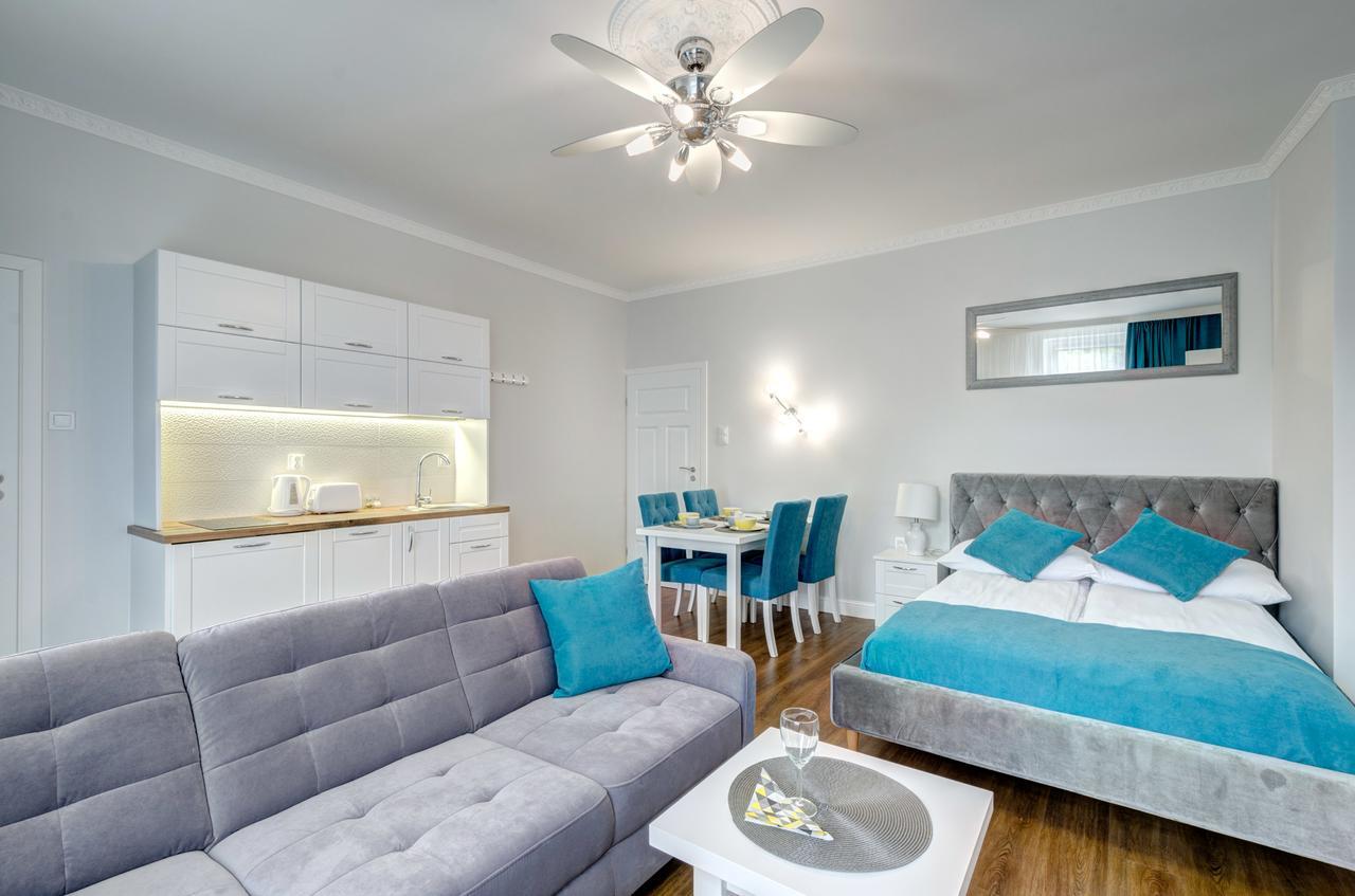 3 City Apartments - Solaro 소포트 외부 사진